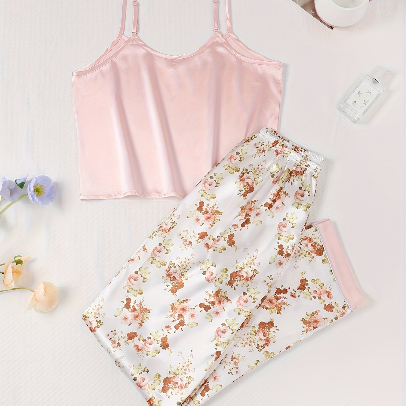 Set de pijamas sexy de 2 piezas.