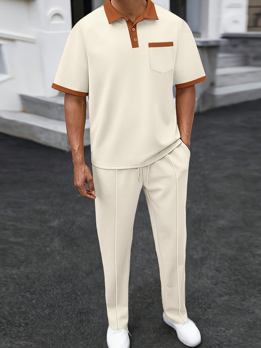 Conjunto de 2 piezas de camiseta de golf de manga corta con solapa, informal, elegante, ligera y cómoda para hombre, y pantalones de color liso con cordón y bolsillos.