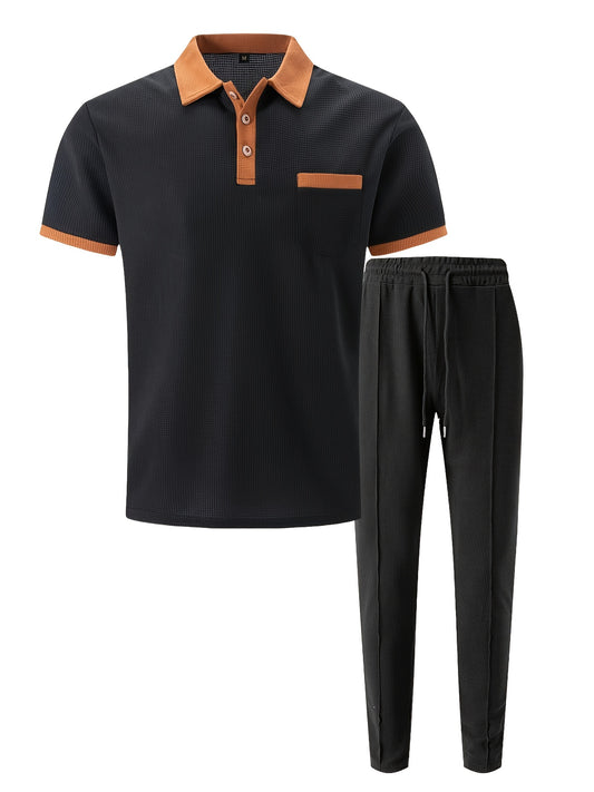 Conjunto de 2 piezas de camiseta de golf de manga corta con solapa, informal, elegante, ligera y cómoda para hombre, y pantalones de color liso con cordón y bolsillos.